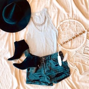 Project Social heather gray knit tank top